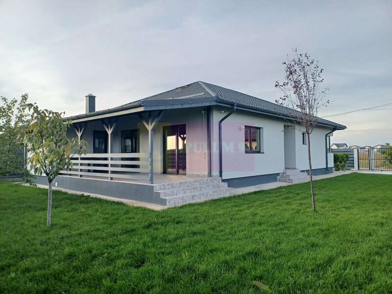 Casa 4 camere 162 mp, 115 utili, curte 505 mp, Sabareni